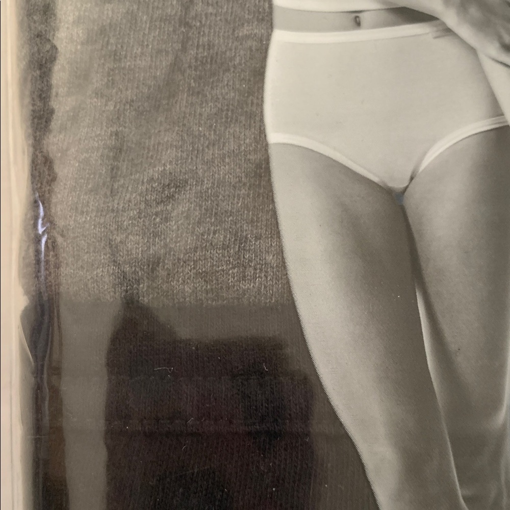 Jockey Women's Briefs 2 - 3pack size 6 in Gray. Lite, medium and dark. - Picture 8 of 8